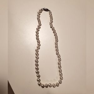 Pearl necklace
